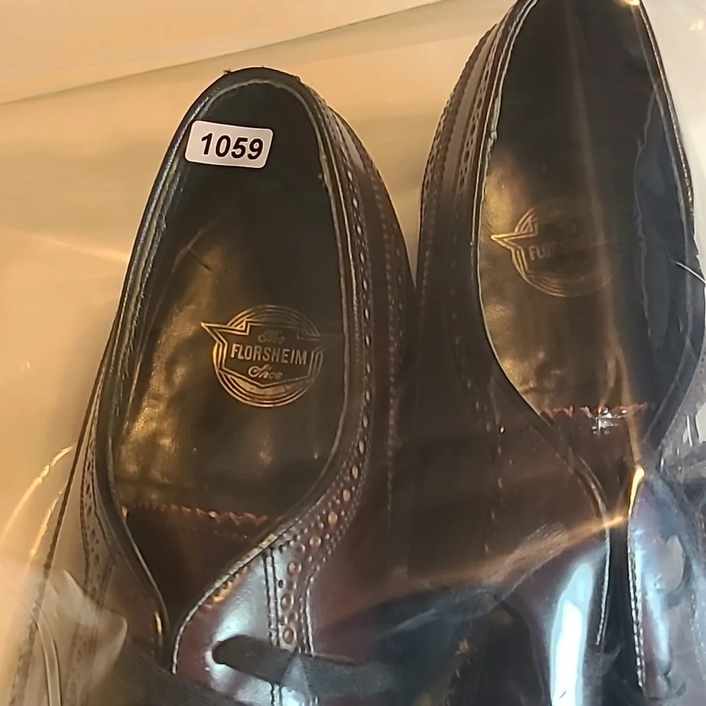 The Florsheim Shoe Men's Black Leather Lace-up Wingtip Oxford Dress Shoe Sz.12